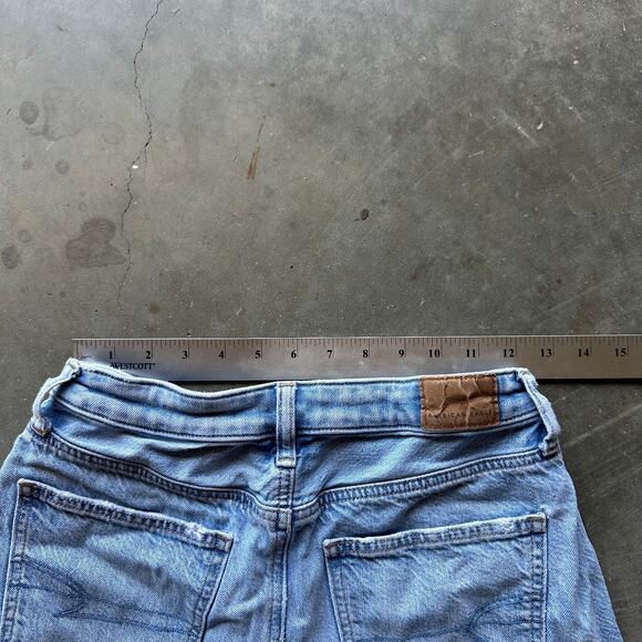 American Eagle Outfitters Mom Shorts Women's Size 2 Blue Medium Wash Denim - Picture 6 of 8